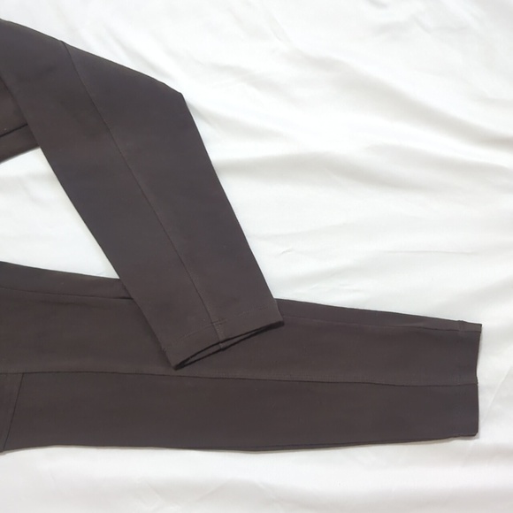 Express Zippered Pocket Leggings, Color Green Size M - Picture 5 of 13